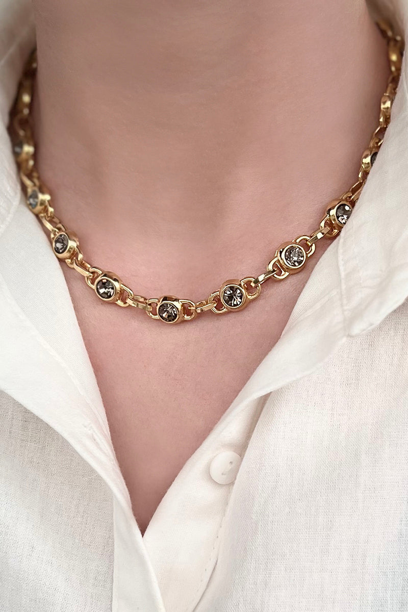 Colar Dourado com Cristais Black Diamond